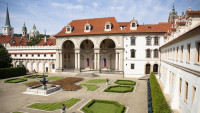 Valdštejnský palác Praha